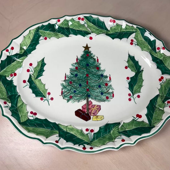 Video of italian-hand-painted-christmas-tree-holly-oval-ceramic-platter-21-inch.
